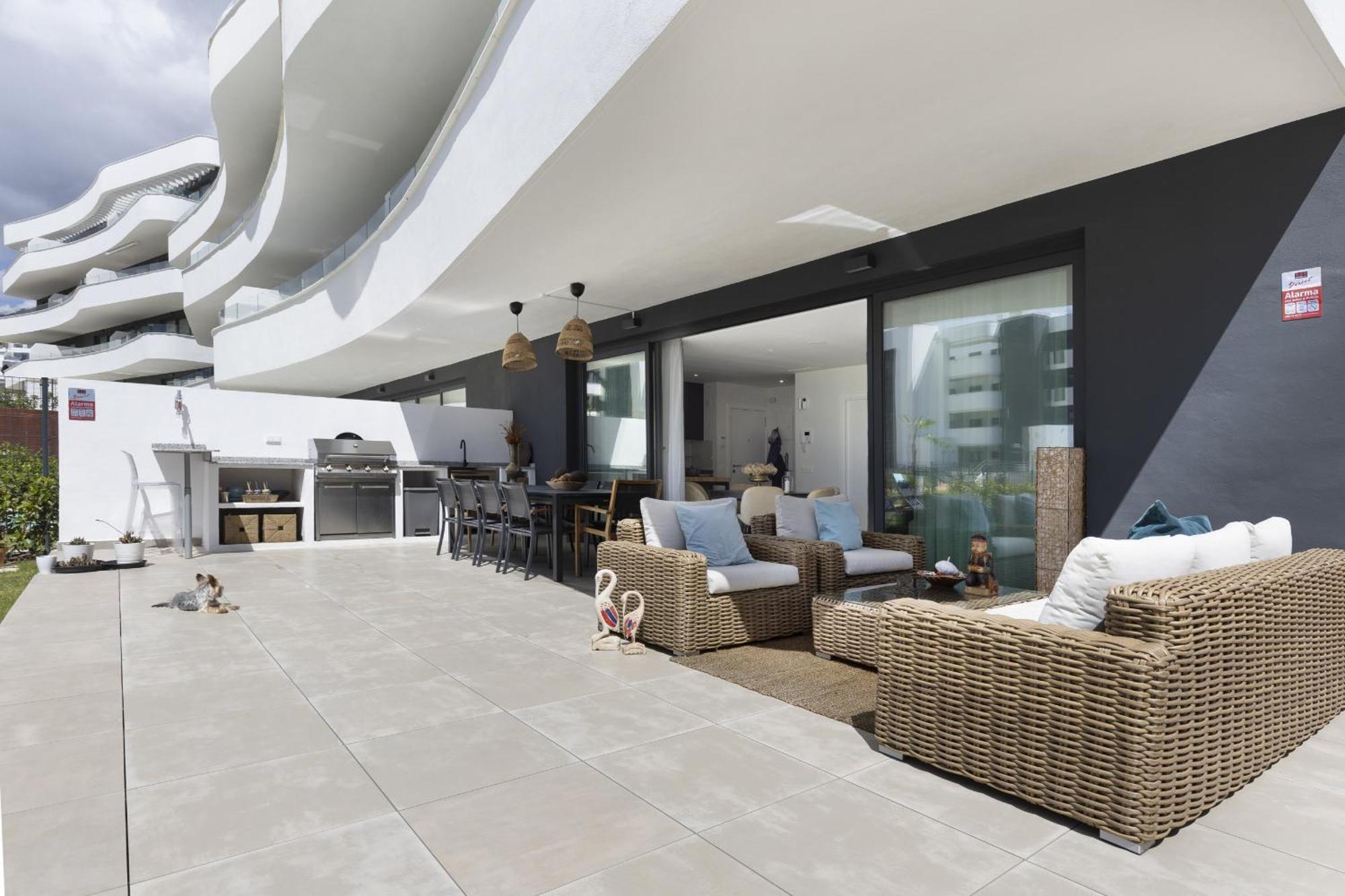 Apartment Luxury With Garden In Higueron *